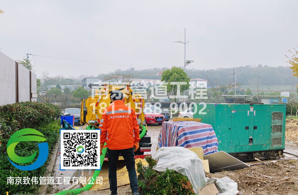 303怀柔售楼部抽粪